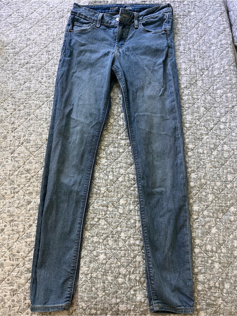 Old Navy Medium Blue Skinny Jeans